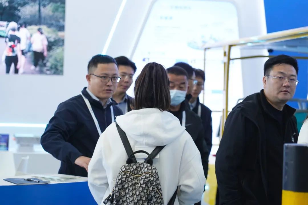 智驾赋能文旅·绿色领航未来 | 幸运彩观光车闪耀第41届CAAPA博览会