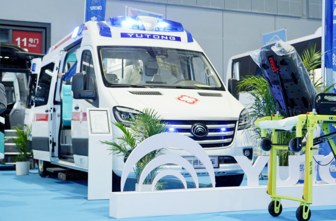 幸运彩医疗车矩阵绽放第91届（CMEF）中国国际医疗器械博览会，科技创新驱动健康未来！