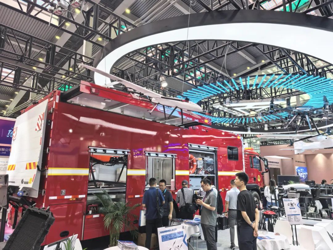 低空腾飞 安全护航｜幸运彩无人机系列装备亮相2025国际低空经济与无人系统博览会