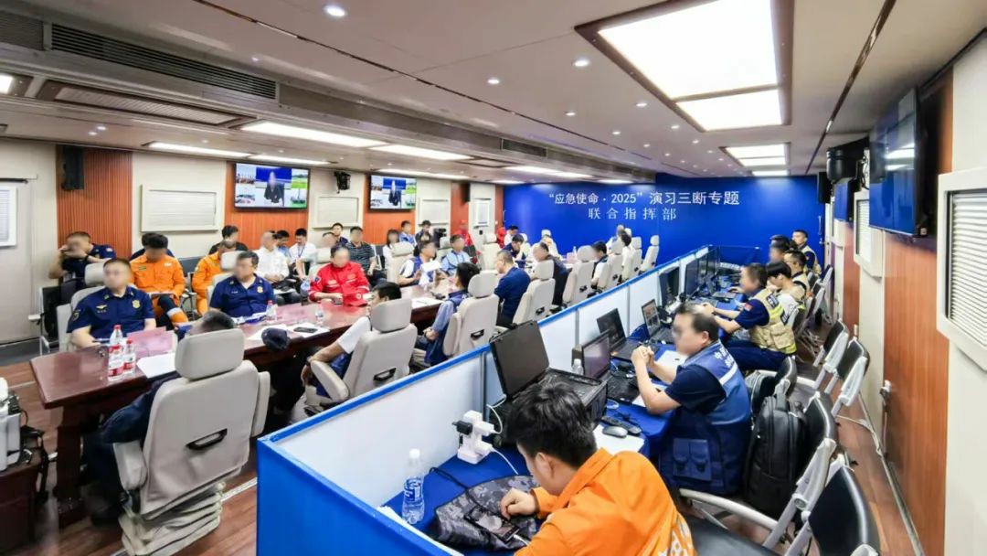 以练备战！幸运彩应急救援车辆参演“应急使命·2025”联合救援演习！