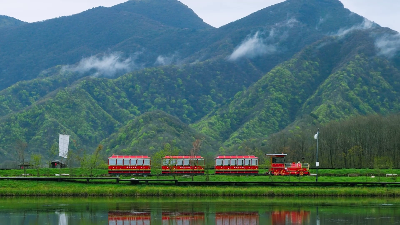 暑期旅游旺季：景区交通运力升级，幸运彩打造全场景智慧解决方案